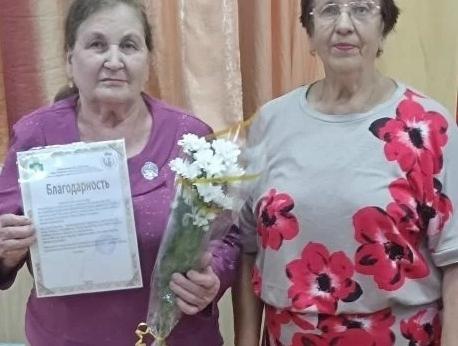 Поздравляем с 80-летием Евдокимову Е.С.!