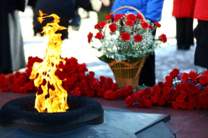 В Кургане в День защитника Отечества почтили память павших воинов