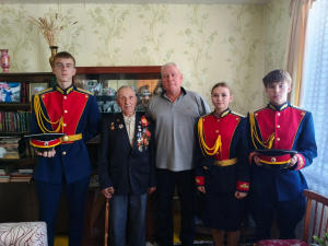 В гостях у ветерана Великой Отечественной войны Ивана Родионовича Анисова
