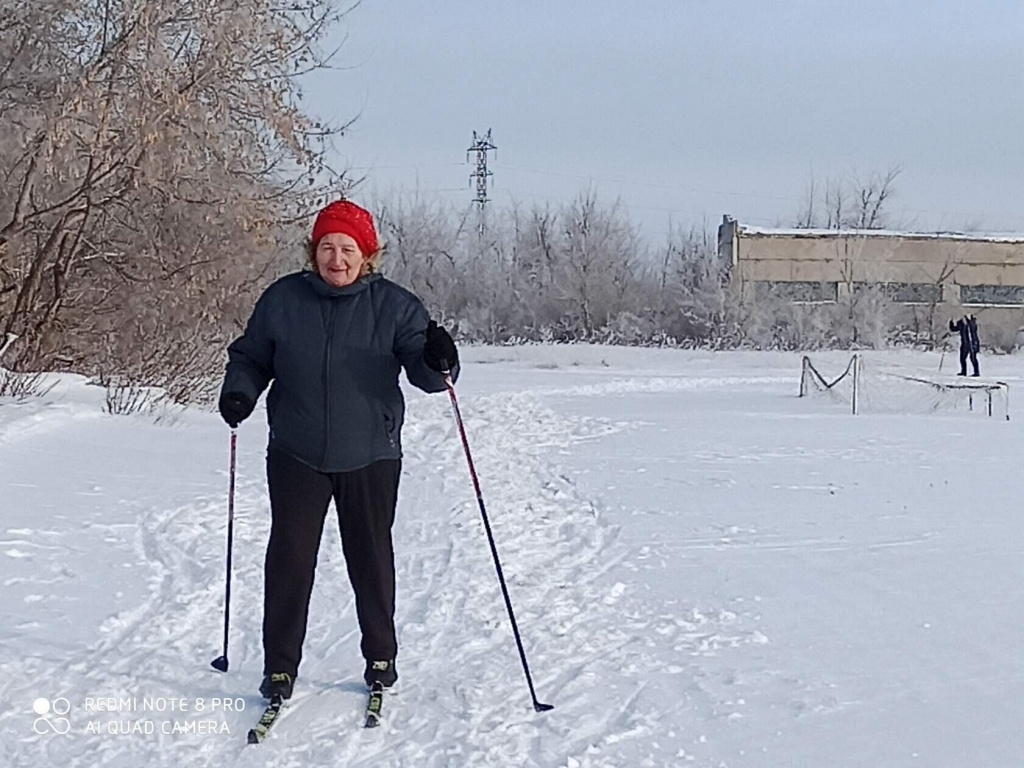 Пенсионеры на лыжах